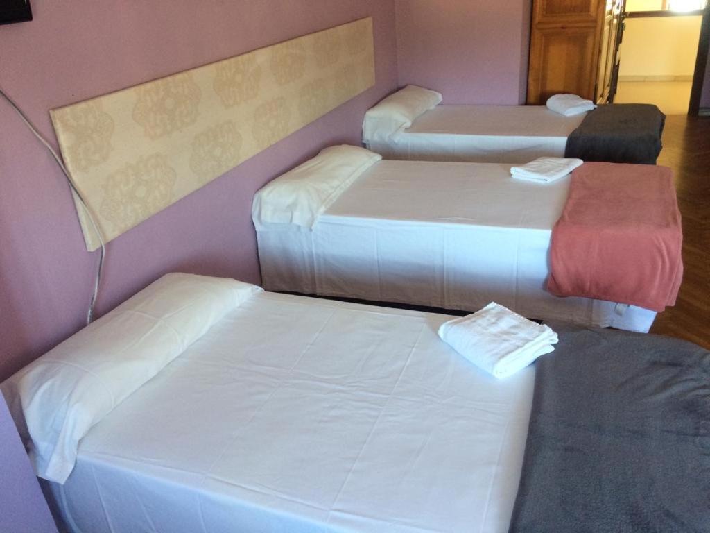 Albergue Hostal Telmo Tui Esterno foto